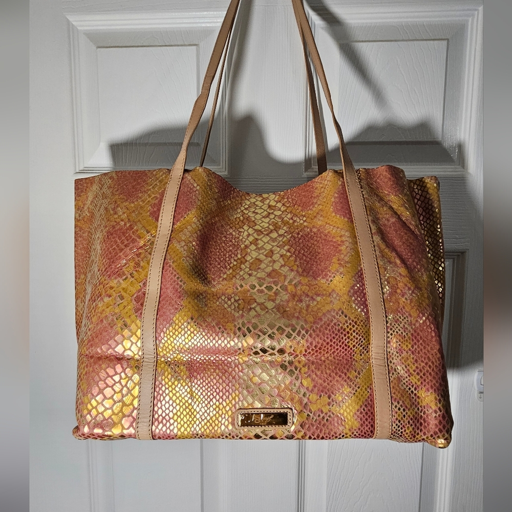 Sharif Pink and Gold Iridescent Tote Bag W/wallet & Dusty - Picture 8 of 16